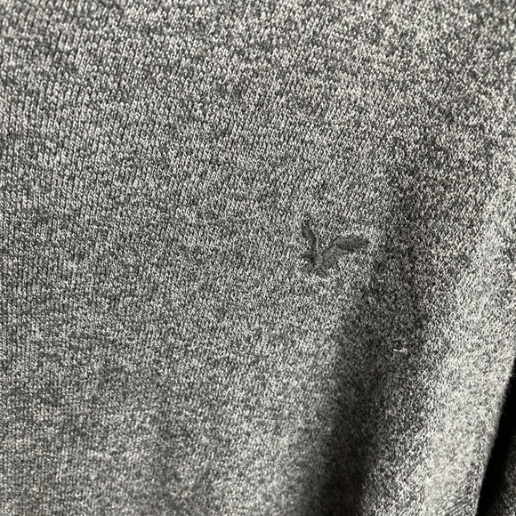 AE Classic Fit V-Neck Sweater Size XXL - Picture 2 of 8